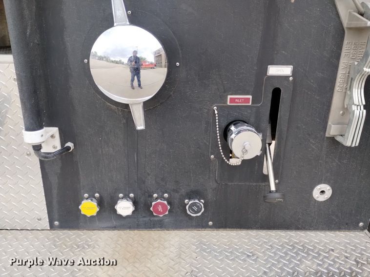 image for item DP3281 2001 Freightliner FL80  pumper fire truck