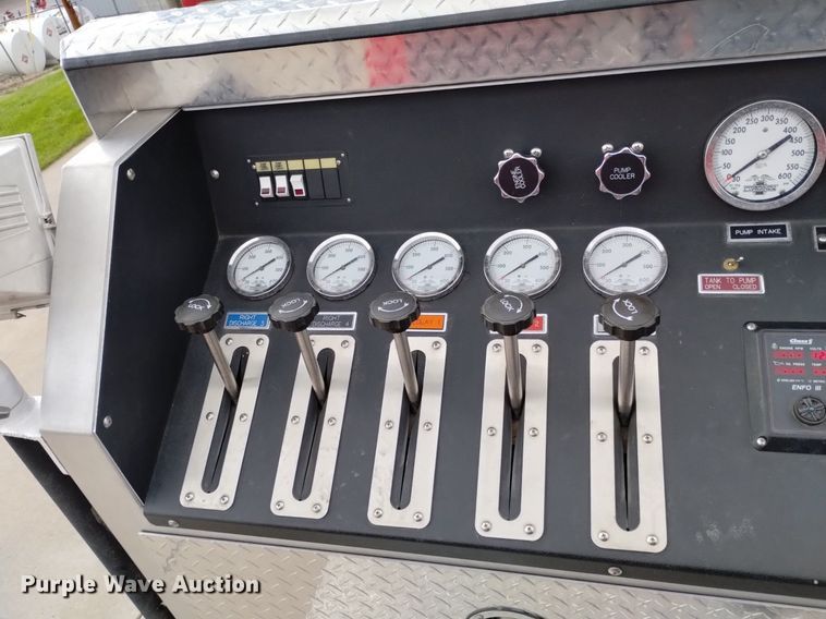 image for item DP3281 2001 Freightliner FL80  pumper fire truck