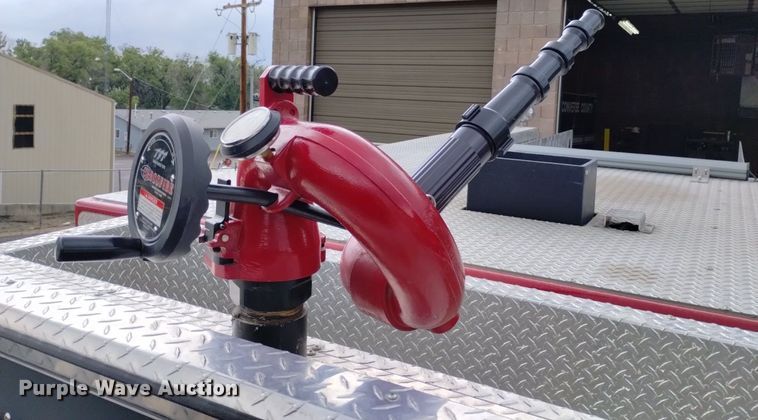 image for item DP3281 2001 Freightliner FL80  pumper fire truck