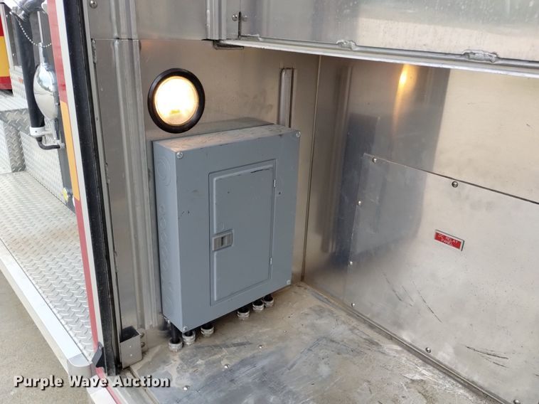 image for item DP3281 2001 Freightliner FL80  pumper fire truck