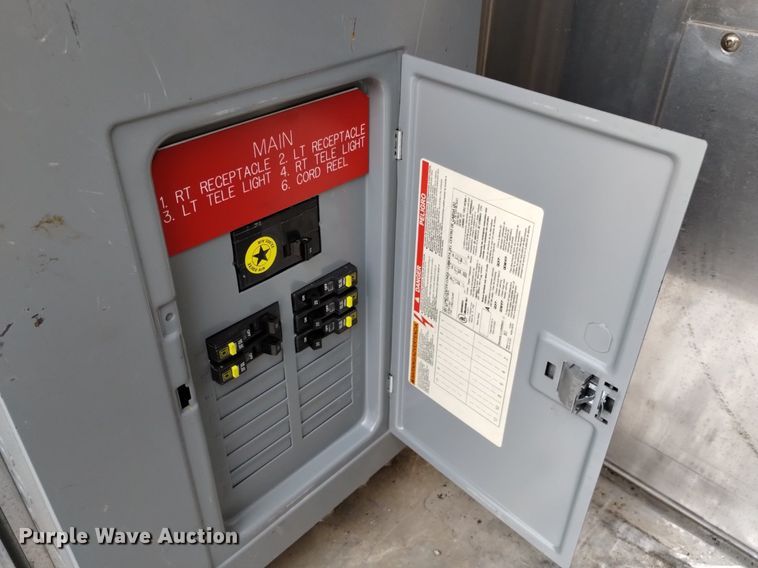 image for item DP3281 2001 Freightliner FL80  pumper fire truck