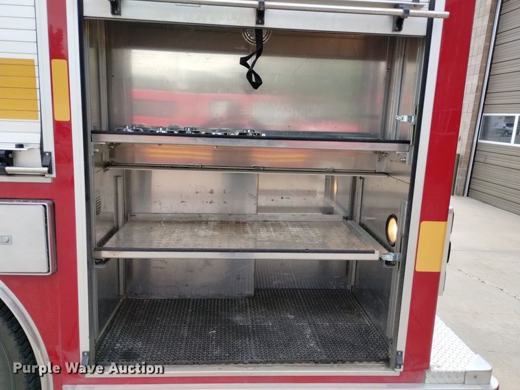 image for item DP3281 2001 Freightliner FL80  pumper fire truck