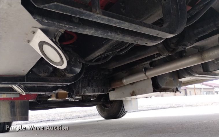 image for item DP3281 2001 Freightliner FL80  pumper fire truck