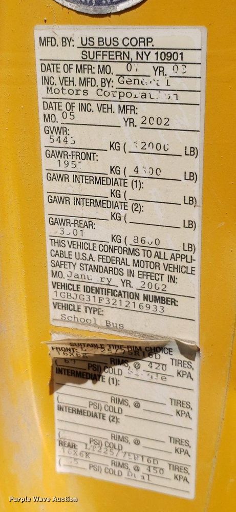 image for item DP8025 2002 Chevrolet Express G3500  school bus