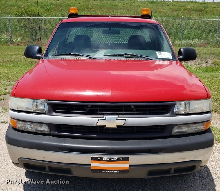 image for item DP8068 2002 Chevrolet Silverado 1500  pickup truck