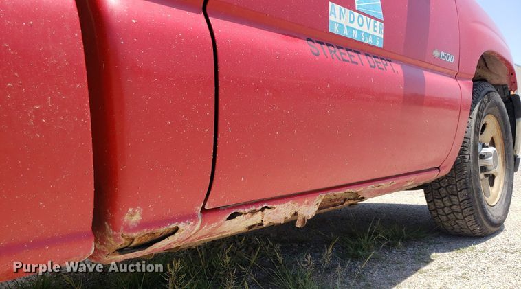 image for item DP8068 2002 Chevrolet Silverado 1500  pickup truck