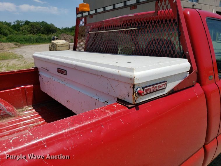 image for item DP8068 2002 Chevrolet Silverado 1500  pickup truck