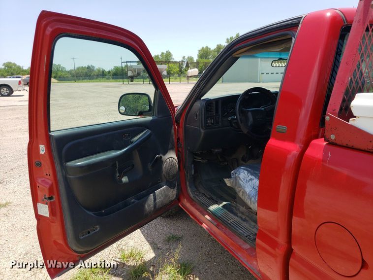 image for item DP8068 2002 Chevrolet Silverado 1500  pickup truck