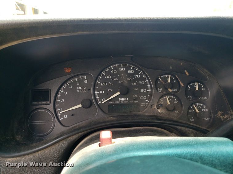 image for item DP8068 2002 Chevrolet Silverado 1500  pickup truck