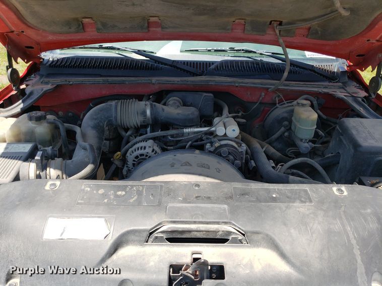 image for item DP8068 2002 Chevrolet Silverado 1500  pickup truck