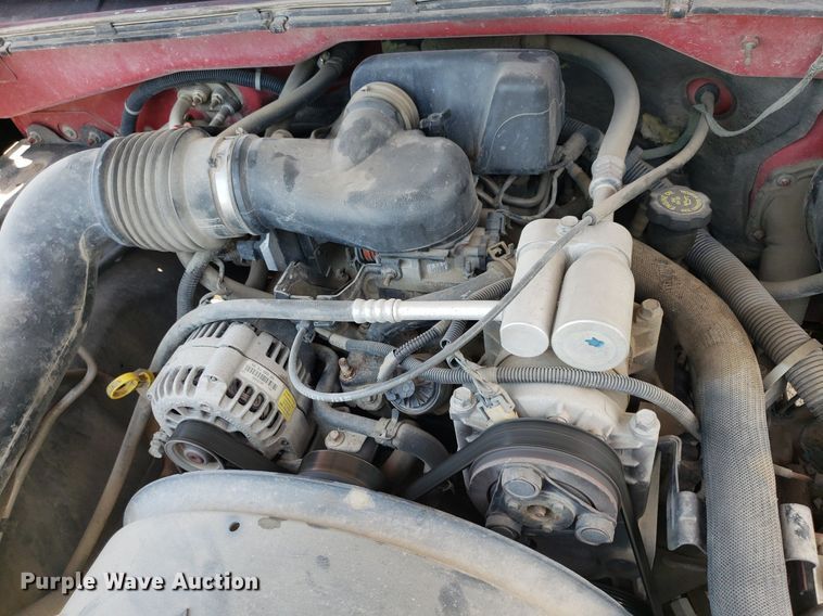 image for item DP8068 2002 Chevrolet Silverado 1500  pickup truck