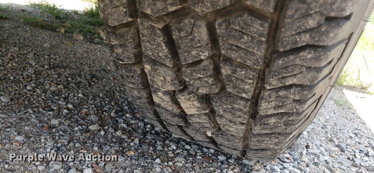 image for item DP8068 2002 Chevrolet Silverado 1500  pickup truck