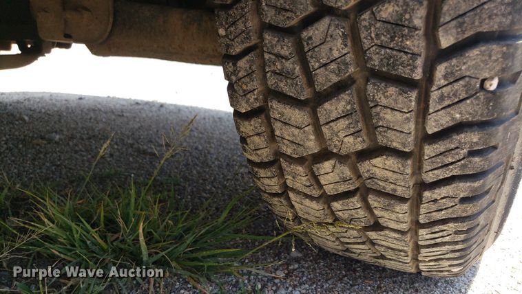 image for item DP8068 2002 Chevrolet Silverado 1500  pickup truck