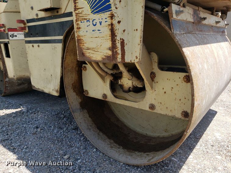 image for item DP8070 Ingersoll Rand DD-23  double drum vibratory roller