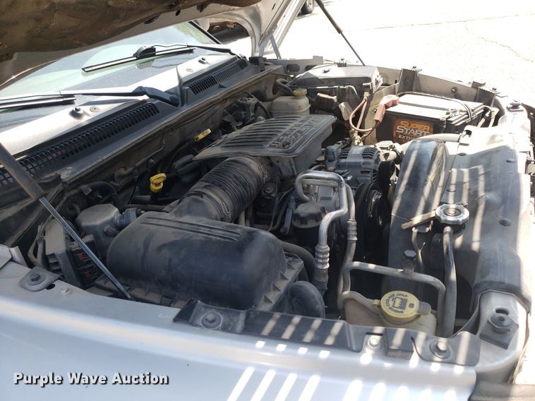 image for item DP8074 2005 Dodge Dakota  Quad Cab pickup truck