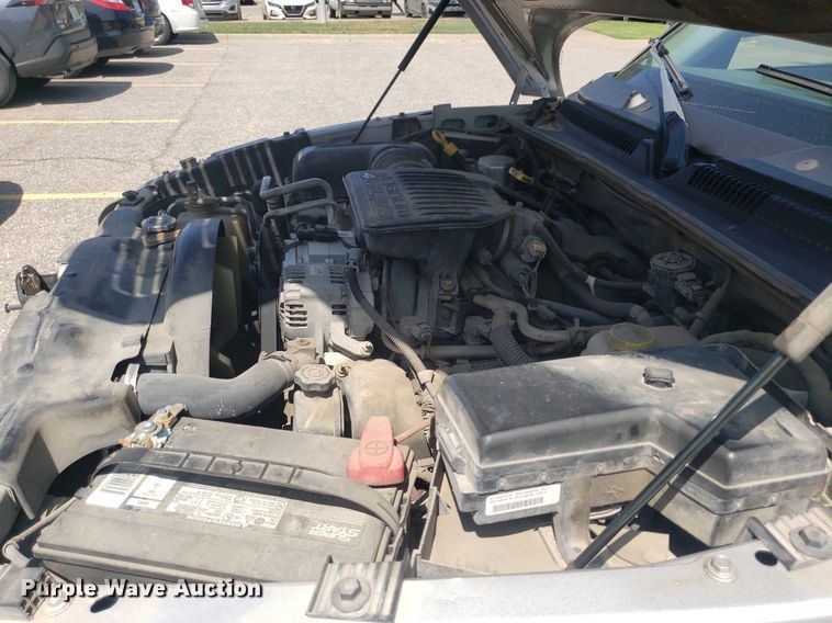 image for item DP8074 2005 Dodge Dakota  Quad Cab pickup truck