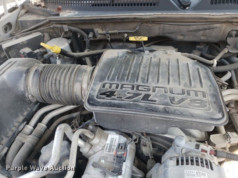 image for item DP8074 2005 Dodge Dakota  Quad Cab pickup truck