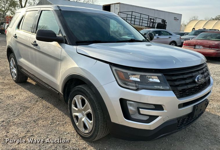 image for item DR5247 2016 Ford Explorer Police Interceptor  SUV