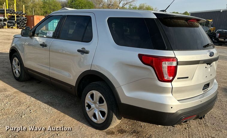 image for item DR5247 2016 Ford Explorer Police Interceptor  SUV