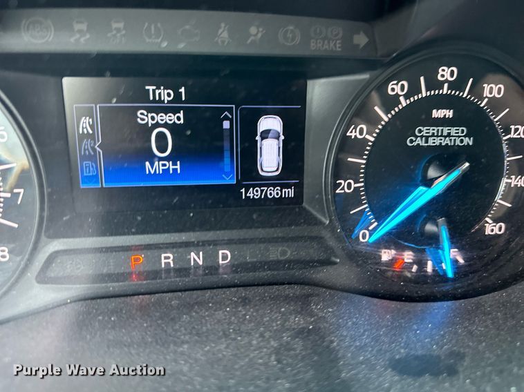 image for item DR5247 2016 Ford Explorer Police Interceptor  SUV