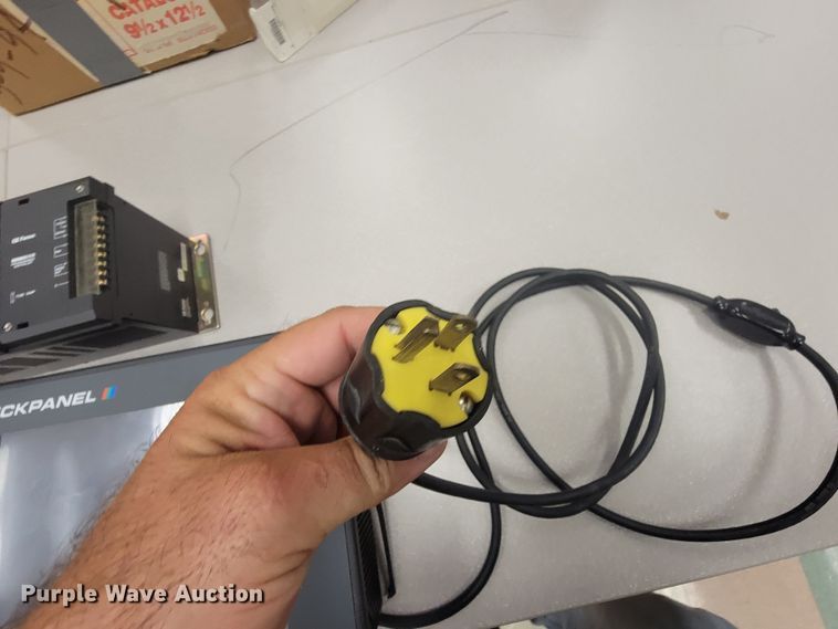 image for item HY9052 GE Fanuc  programmable logic controllers