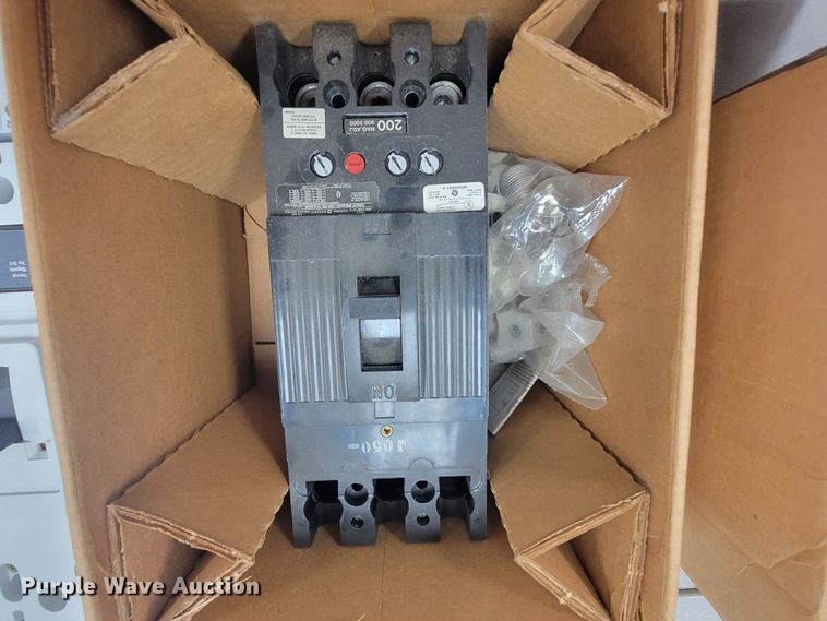 image for item HY9055 Breaker boxes