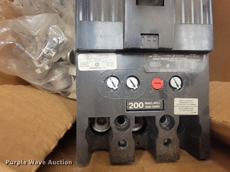 image for item HY9055 Breaker boxes