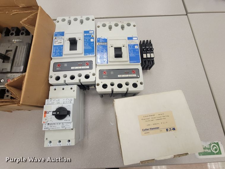 image for item HY9055 Breaker boxes