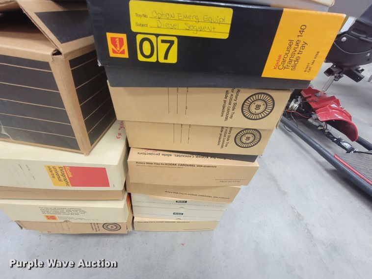 image for item HY9066 (2) slide projectors