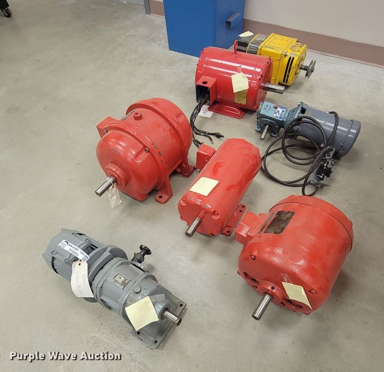 image for item HY9069 Approximately 7 electric motors
