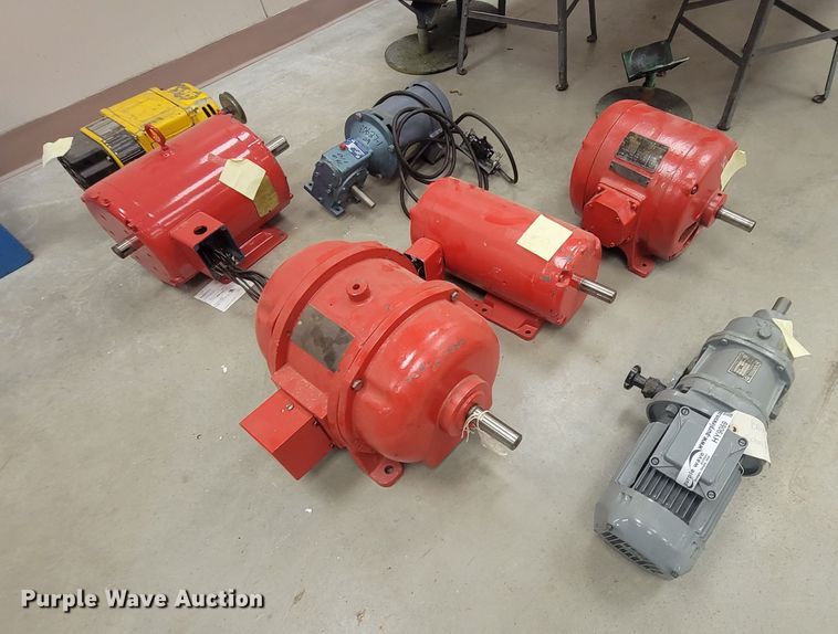 image for item HY9069 Approximately 7 electric motors