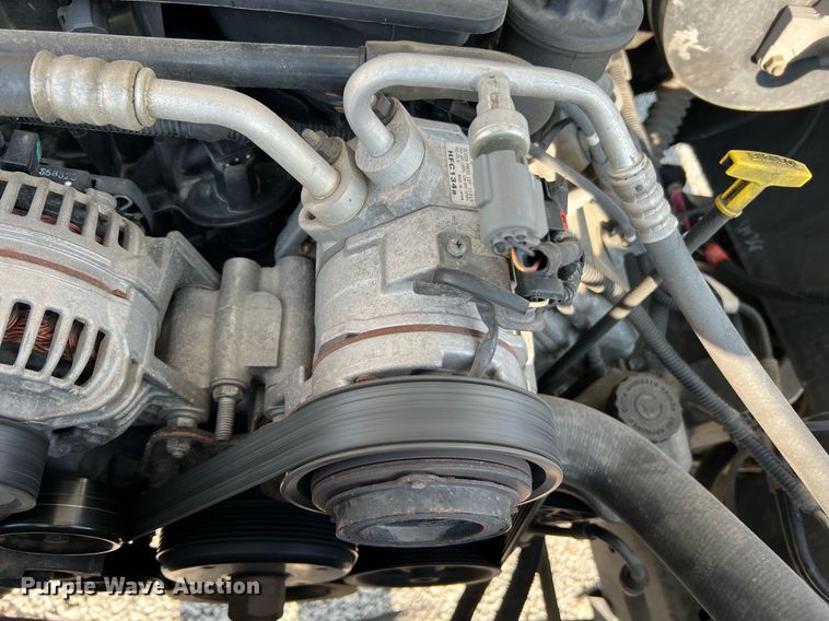 image for item II9183 2005 Dodge Ram 2500  utility bed pickup truck