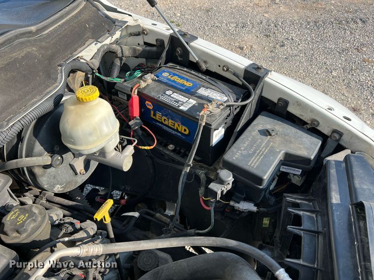 image for item II9183 2005 Dodge Ram 2500  utility bed pickup truck