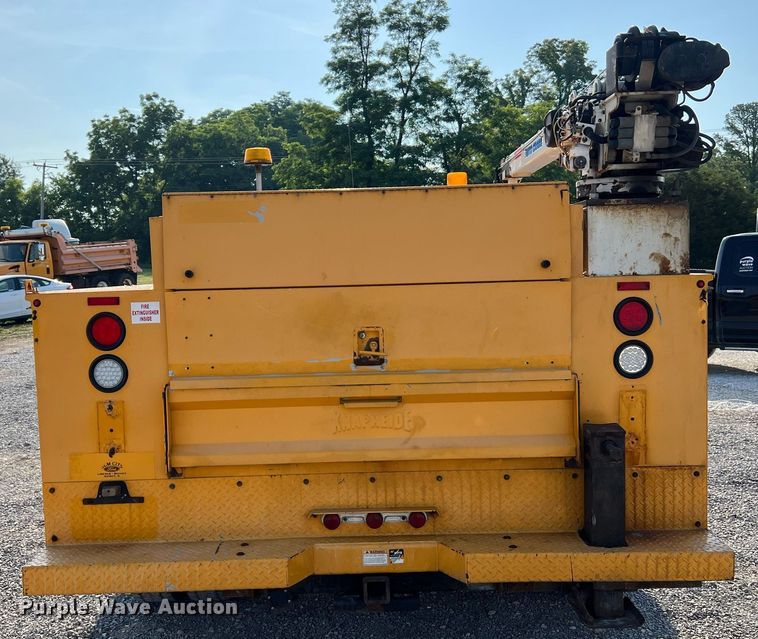 image for item II9184 2007 Ford F450 Super Duty XL  utility / service truck