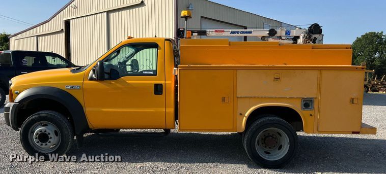 image for item II9184 2007 Ford F450 Super Duty XL  utility / service truck