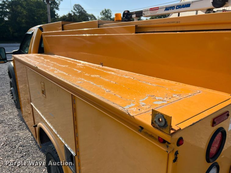 image for item II9184 2007 Ford F450 Super Duty XL  utility / service truck