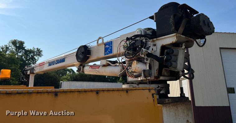 image for item II9184 2007 Ford F450 Super Duty XL  utility / service truck