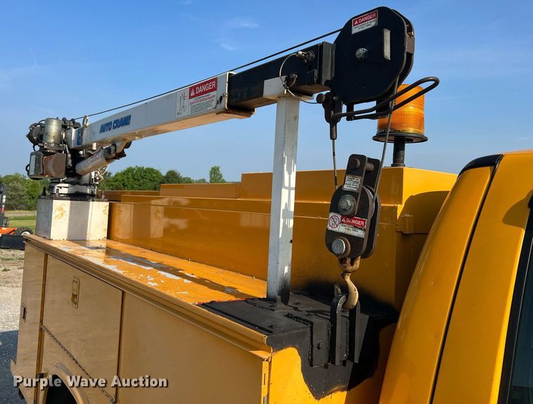 image for item II9184 2007 Ford F450 Super Duty XL  utility / service truck