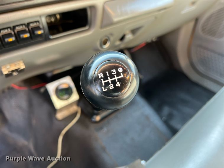 image for item II9184 2007 Ford F450 Super Duty XL  utility / service truck