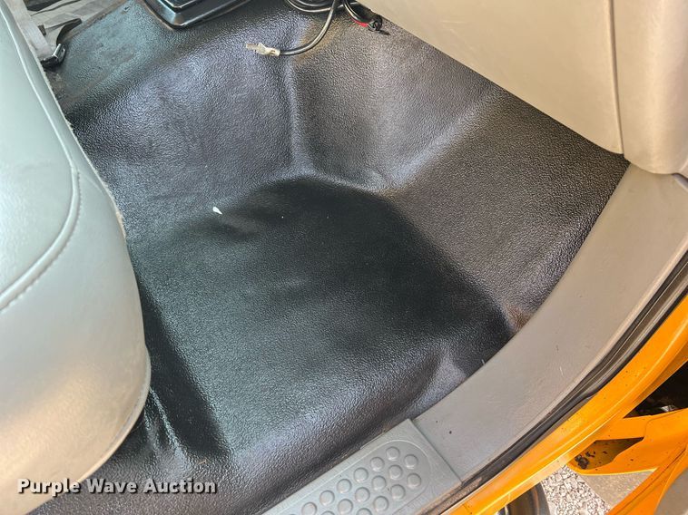 image for item II9184 2007 Ford F450 Super Duty XL  utility / service truck