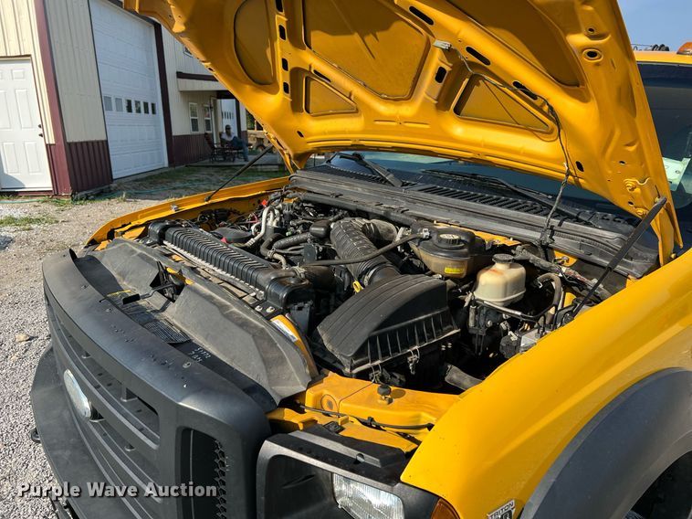 image for item II9184 2007 Ford F450 Super Duty XL  utility / service truck
