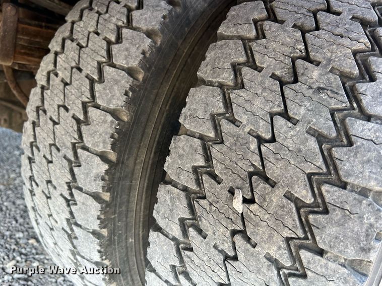 image for item II9184 2007 Ford F450 Super Duty XL  utility / service truck