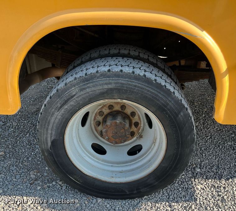 image for item II9184 2007 Ford F450 Super Duty XL  utility / service truck