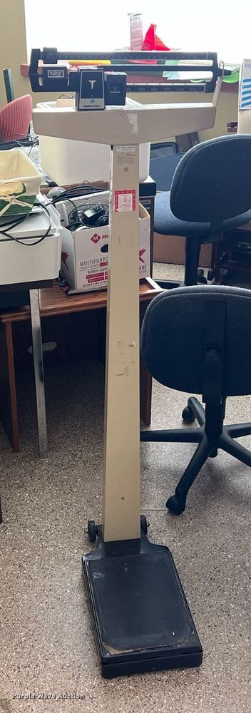 image for item II9234 Office supplies and equipment