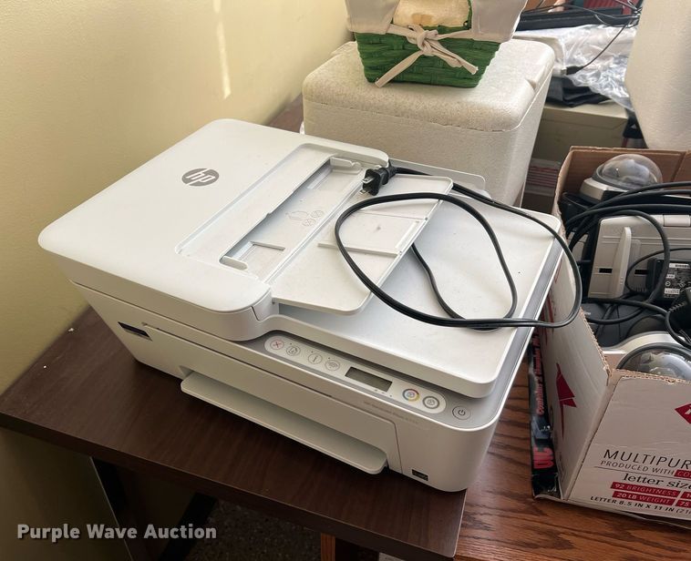 image for item II9234 Office supplies and equipment