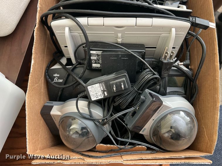 image for item II9234 Office supplies and equipment