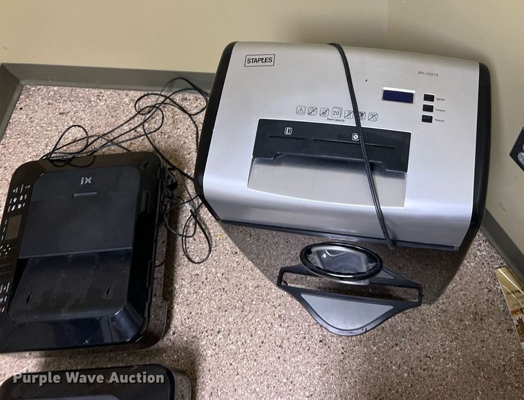 image for item II9234 Office supplies and equipment