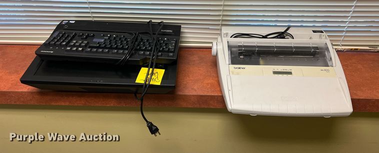 image for item II9234 Office supplies and equipment