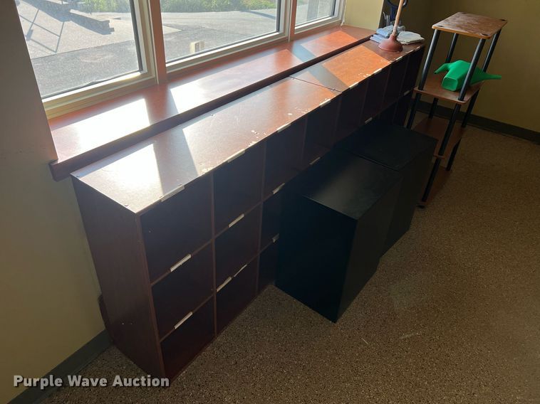 image for item II9234 Office supplies and equipment