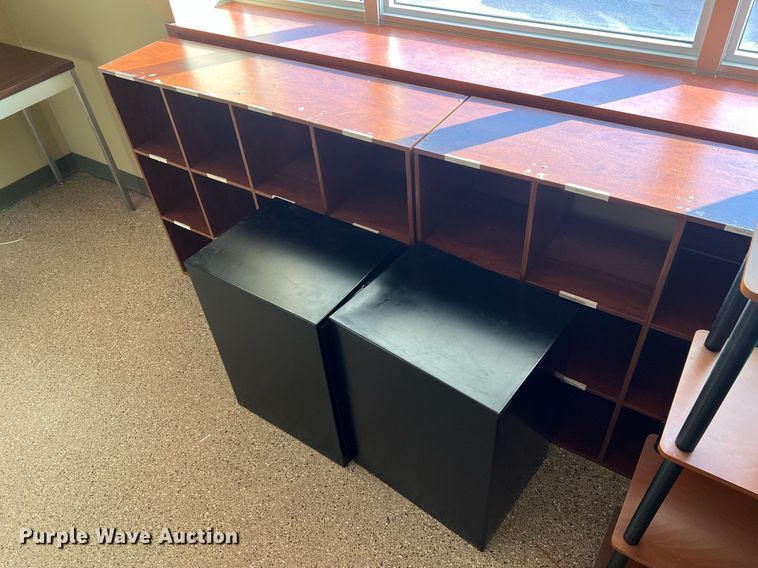 image for item II9234 Office supplies and equipment